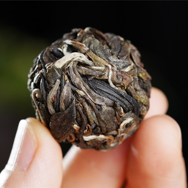 哲思号易武弯弓普洱茶生茶龙珠800克木盒装普洱古树茶礼品礼盒装