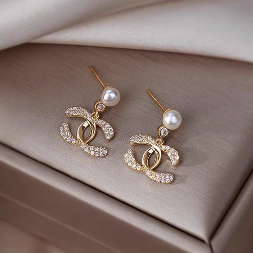 奥特莱斯折扣捡漏S925银针双C耳环小香风耳钉珍珠耳饰小众设计感