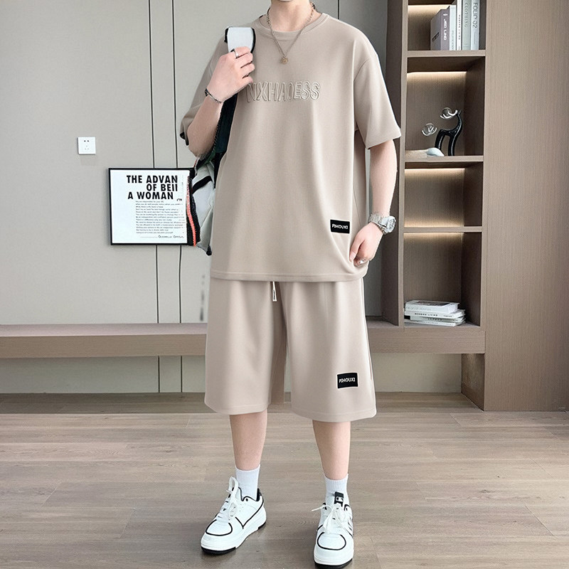 短袖短裤男士夏季休闲运动套装青少年钢印半袖上衣休闲宽松运动服