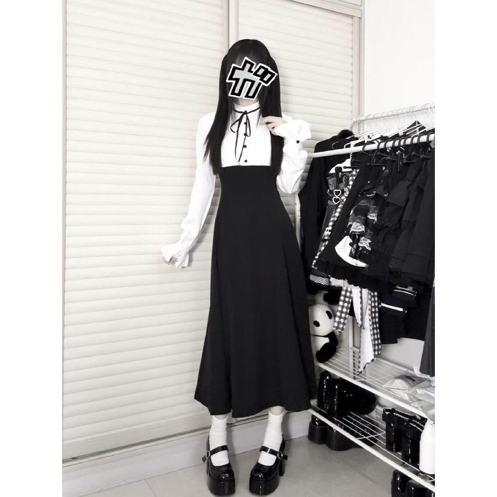 黑色长袖掐腰连衣裙法式暗黑系哥特中长款裙子日常轻lo蕾服女秋冬