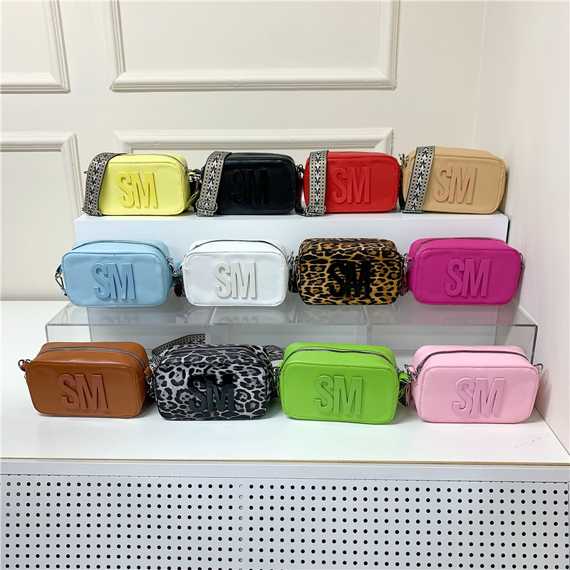 跨境潮流外贸女士小包糖果色宽肩带相机包时尚百搭单肩斜挎小方包