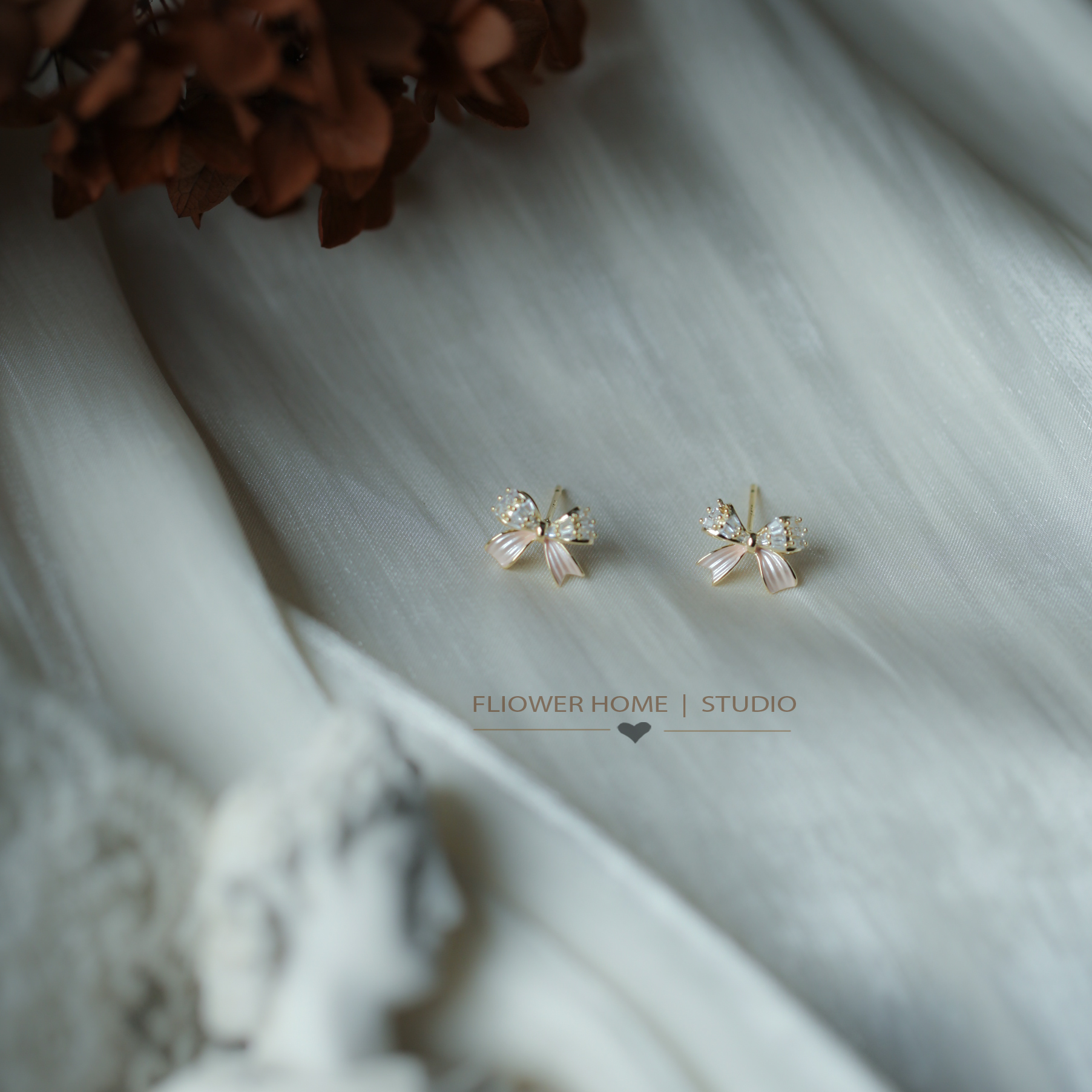 蝴蝶结气质甜美小巧精致气质