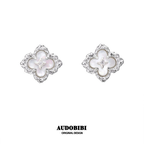 小众设计纯银耳钉养耳朵天然白蝶贝母四叶草耳饰高级感春季新款