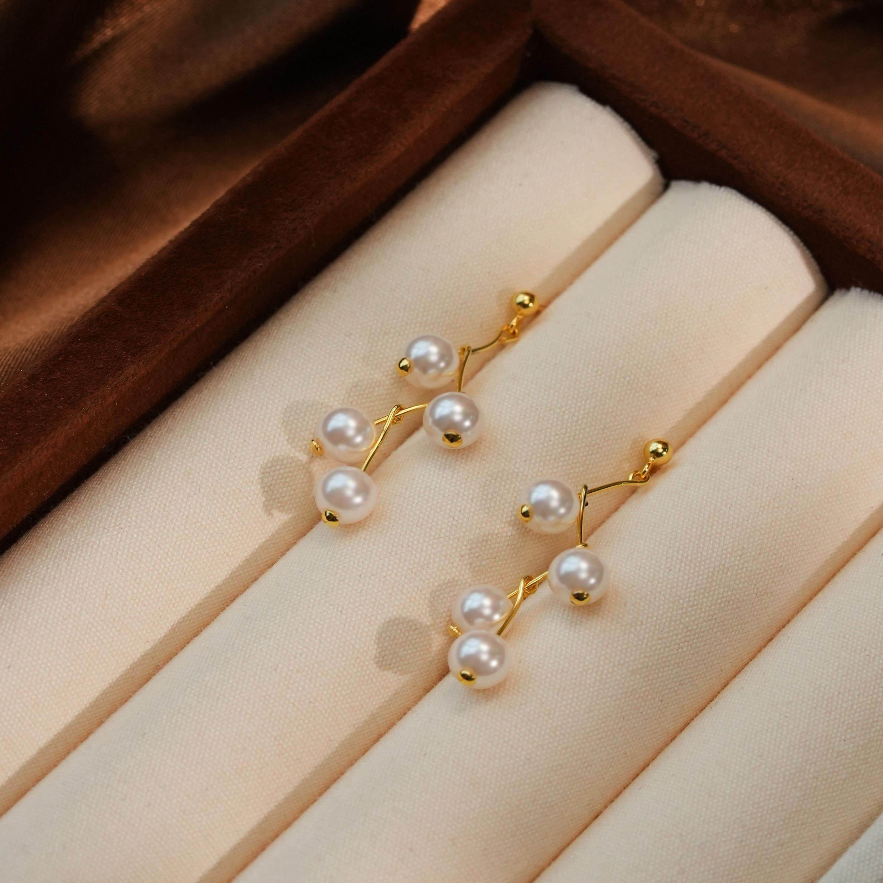 超仙葡萄珠珠耳钉女高级感温柔流苏耳环精致耳饰,饰品/流行首饰/时尚饰品新,银饰耳饰,淘宝优惠券,粉丝福利购,淘宝优惠卷