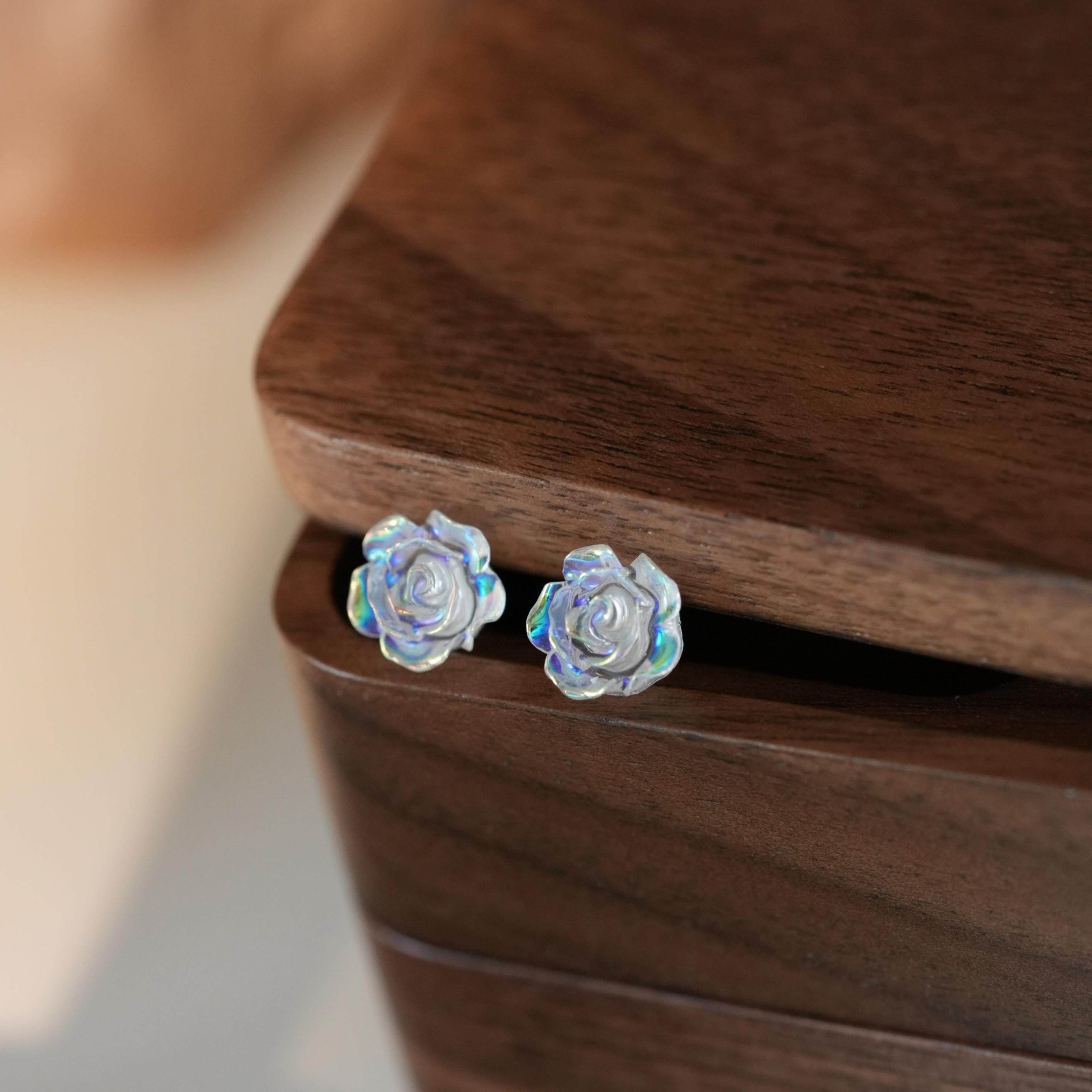 丽沁 925银树脂耳饰 甜美人鱼姬山茶花耳钉女清新气质炫彩耳环,饰品/流行首饰/时尚饰品新,银饰耳饰,淘宝优惠券,粉丝福利购,淘宝优惠卷