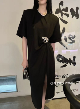 AW2024夏季新款原创小众短袖圆领开叉cos风冷淡风女设计感连衣裙