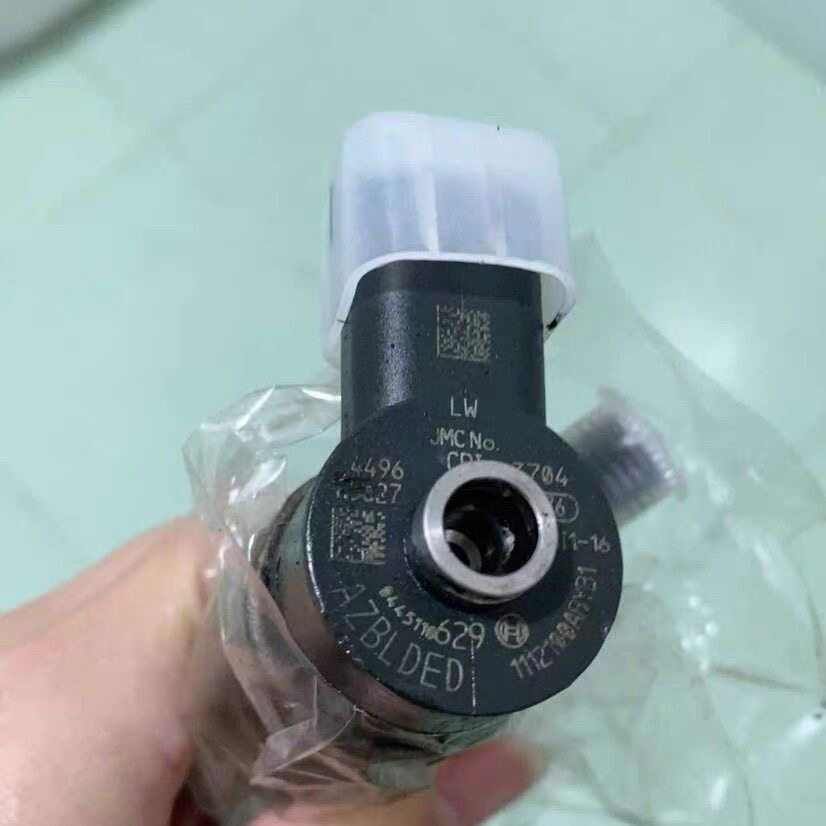 五十铃4JB1发动机,江铃凯运喷油嘴