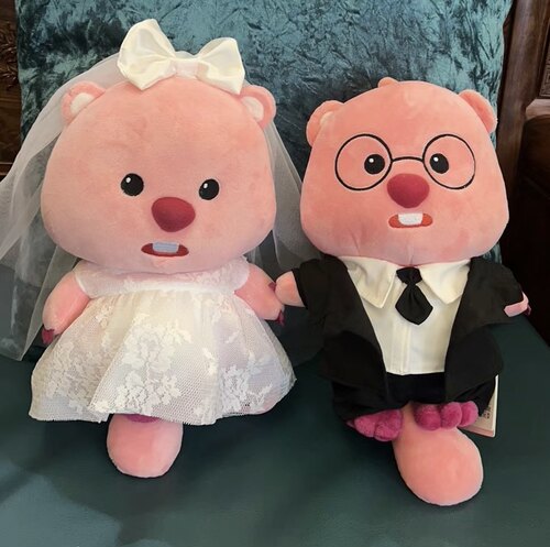 小海狸loopy压床娃娃结婚礼物