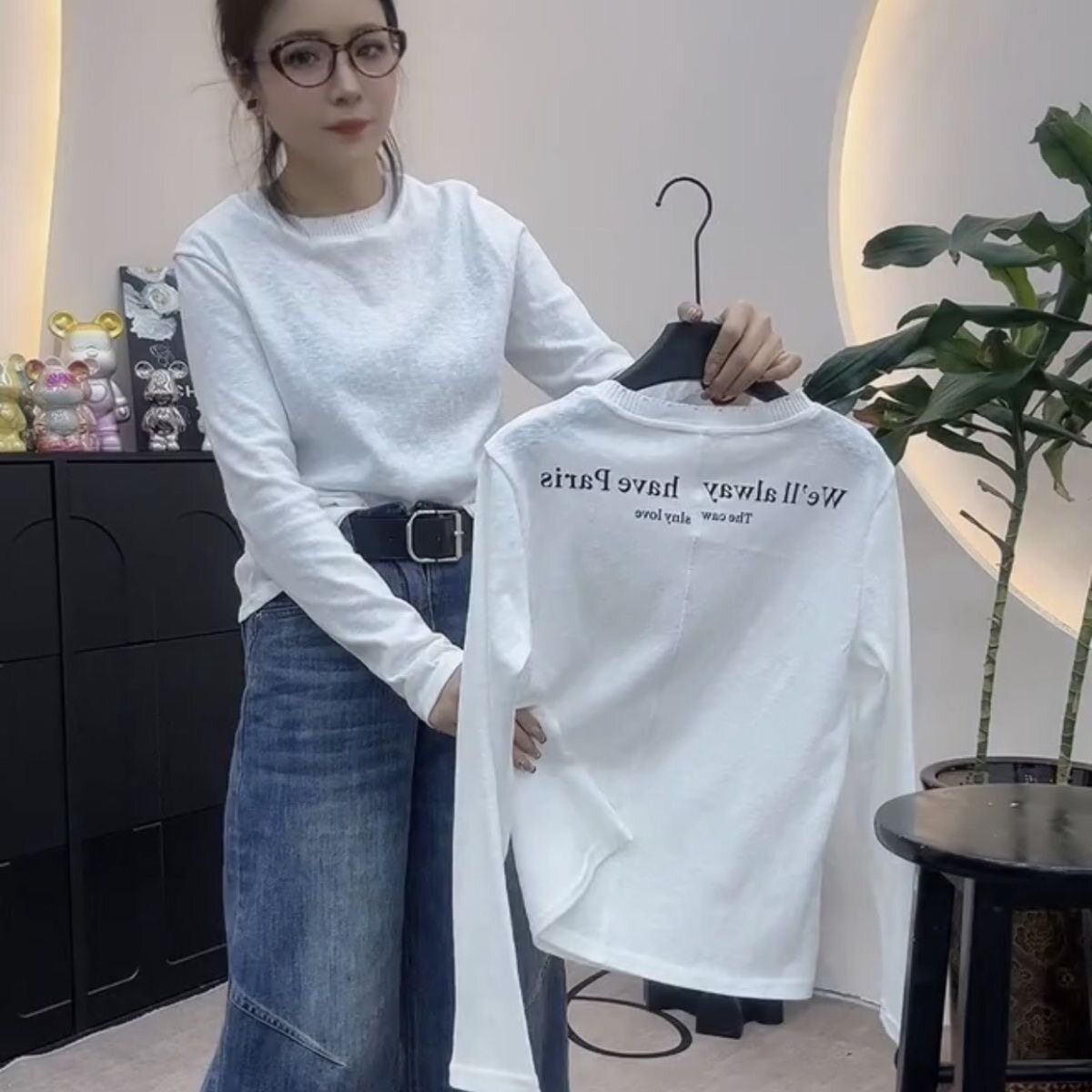 欧洲站2026春季新款后背字母印花t恤女时尚洋气百搭长袖套头上衣