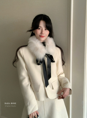 DARA ROSE-级感气质名媛短外套保暖羽绒服外套(配狐狸毛领)S8437