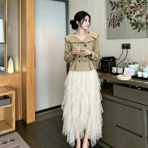 秋上新优雅时尚风衣+蕾丝拼接半身裙两件套套装(配腰带)23016