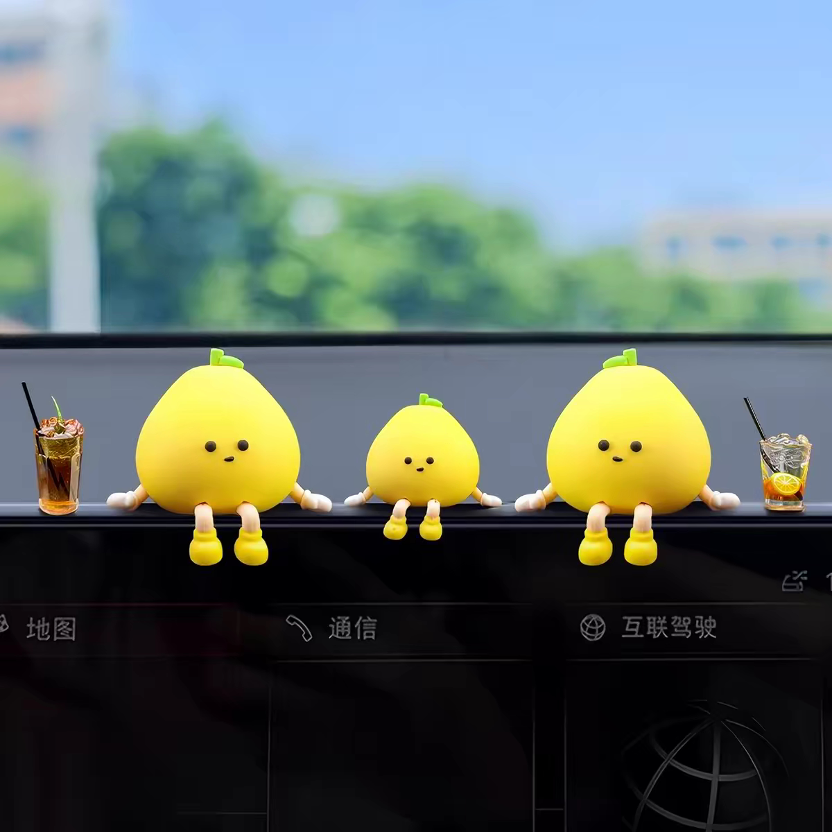 2026新款车载柚子小人创意车内可爱治愈有趣装饰品汽车中控屏摆件