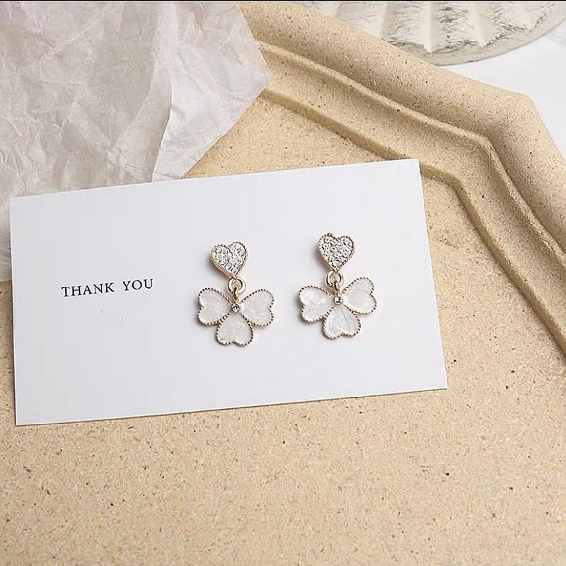 直播韩国气质网红法式银针女