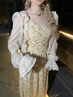 大码胖mm浪漫复古小众黄色碎花吊带连衣裙女外搭防晒开衫显瘦套装
