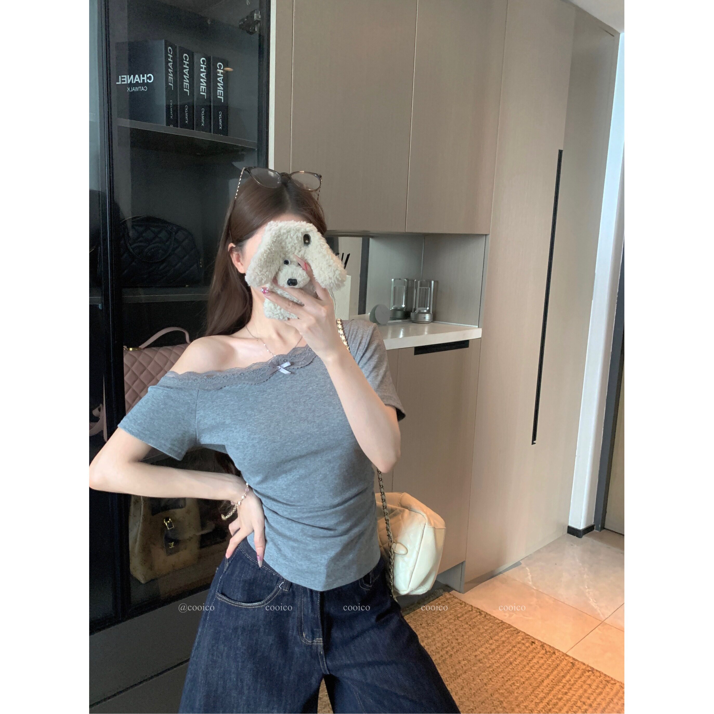 大码胖mm纯欲辣妹斜肩穿搭短袖T恤女修身显瘦蕾丝拼接掐腰上衣潮