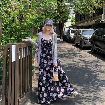 大码胖mm气质甜酷风碎花吊带连衣裙女夏季新款显白显高旅游长裙子