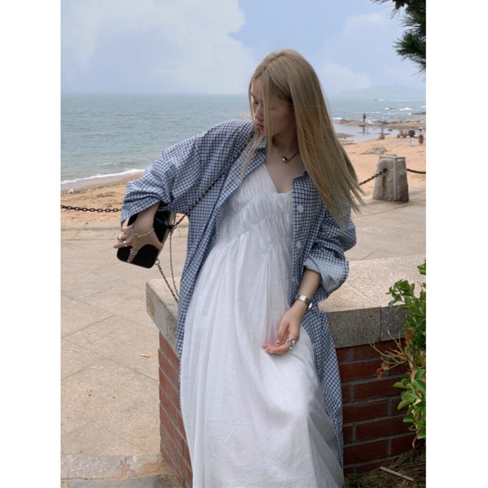 胖MM超流行显瘦V领压褶大摆度假连衣裙女慵懒休闲格子衬衫两件套