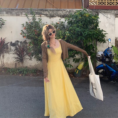 大码胖MM气质显白度假风吊带连衣裙女夏季新款甜美少女奶呼呼裙子