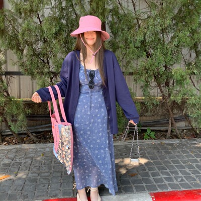 大码胖mm法式优雅气质吊带碎花连衣裙女春夏新款外搭开衫显瘦套装