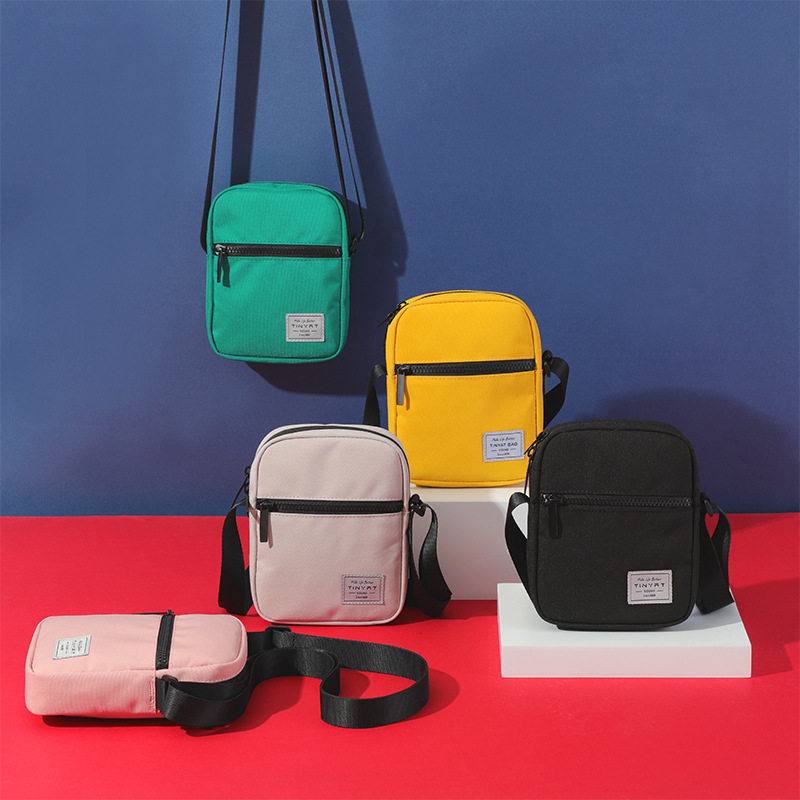 2021新款斜挎包纯色时尚迷你嘻哈蹦迪单肩包女士手机包简约小方包