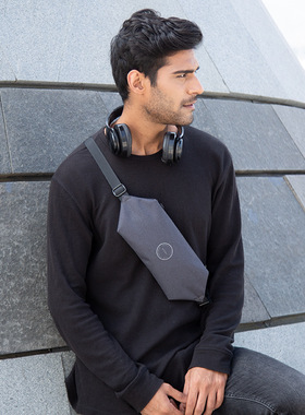 金圣斯新款单肩街头潮流男士胸包时尚日常穿搭腰包超薄防水斜挎包