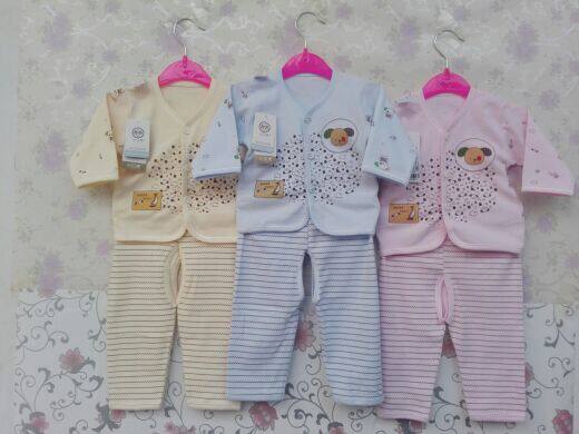 Coffret cadeau pour nouveau-né - Ref 1962925 Image 1