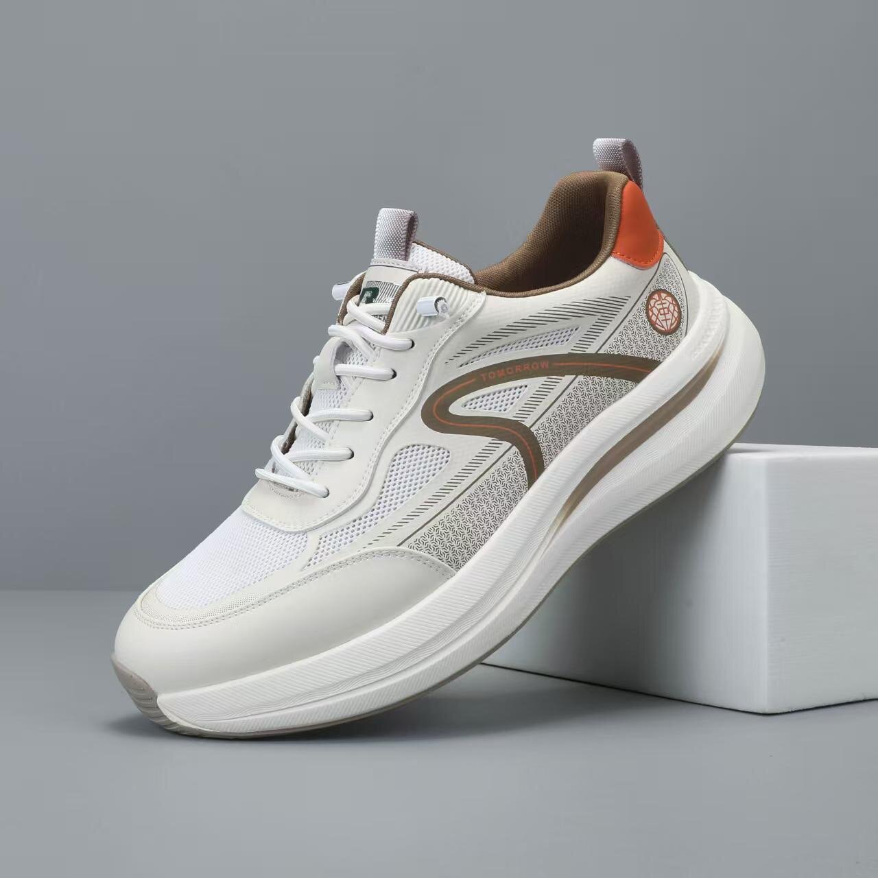 运动鞋男2026春款飞织网面透气休闲男鞋一脚蹬厚底轻便户外慢跑鞋