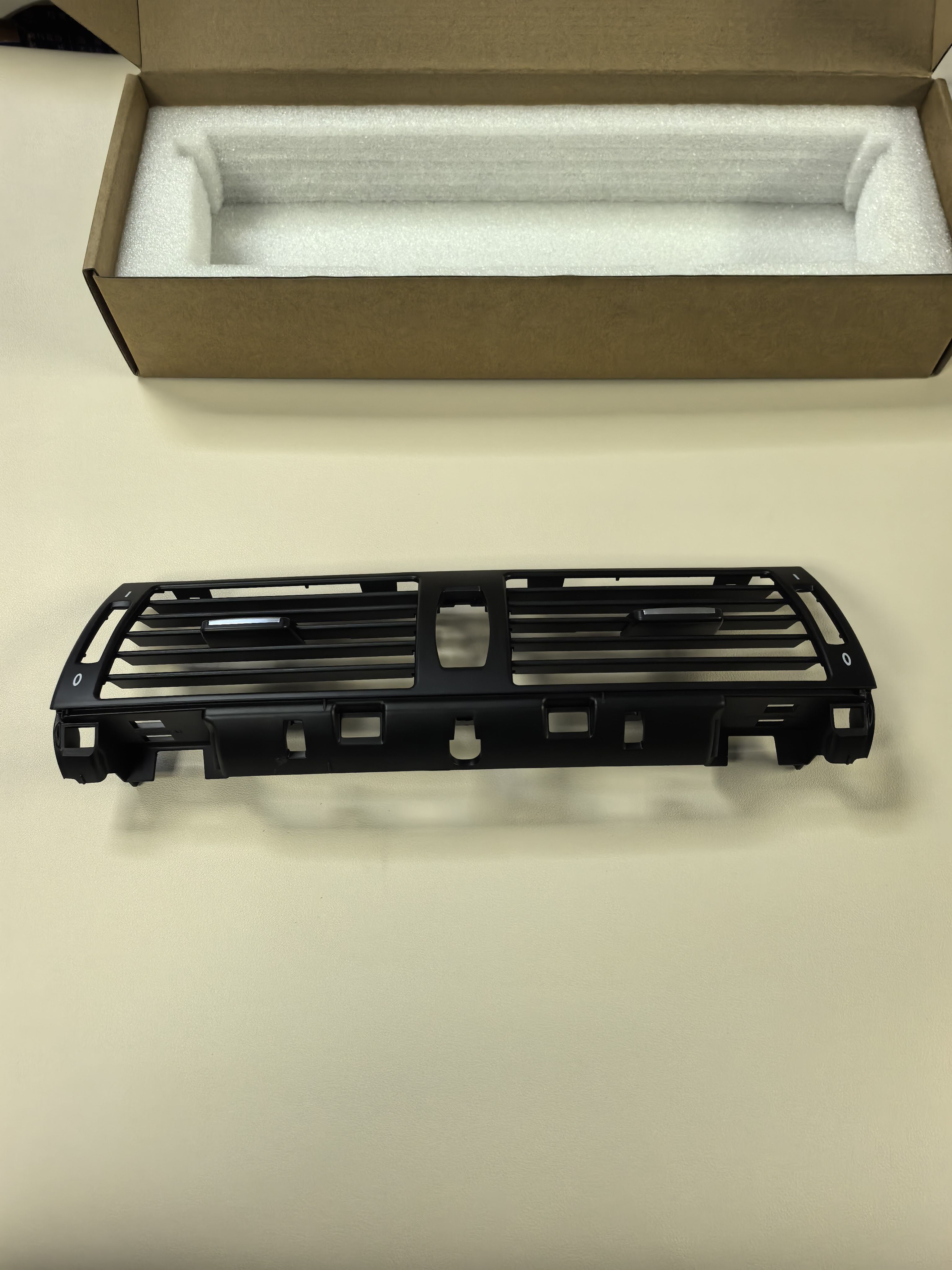 宝马X5空调出风口拨片 X6空调中间出风口面罩 E71E70出风口修理包