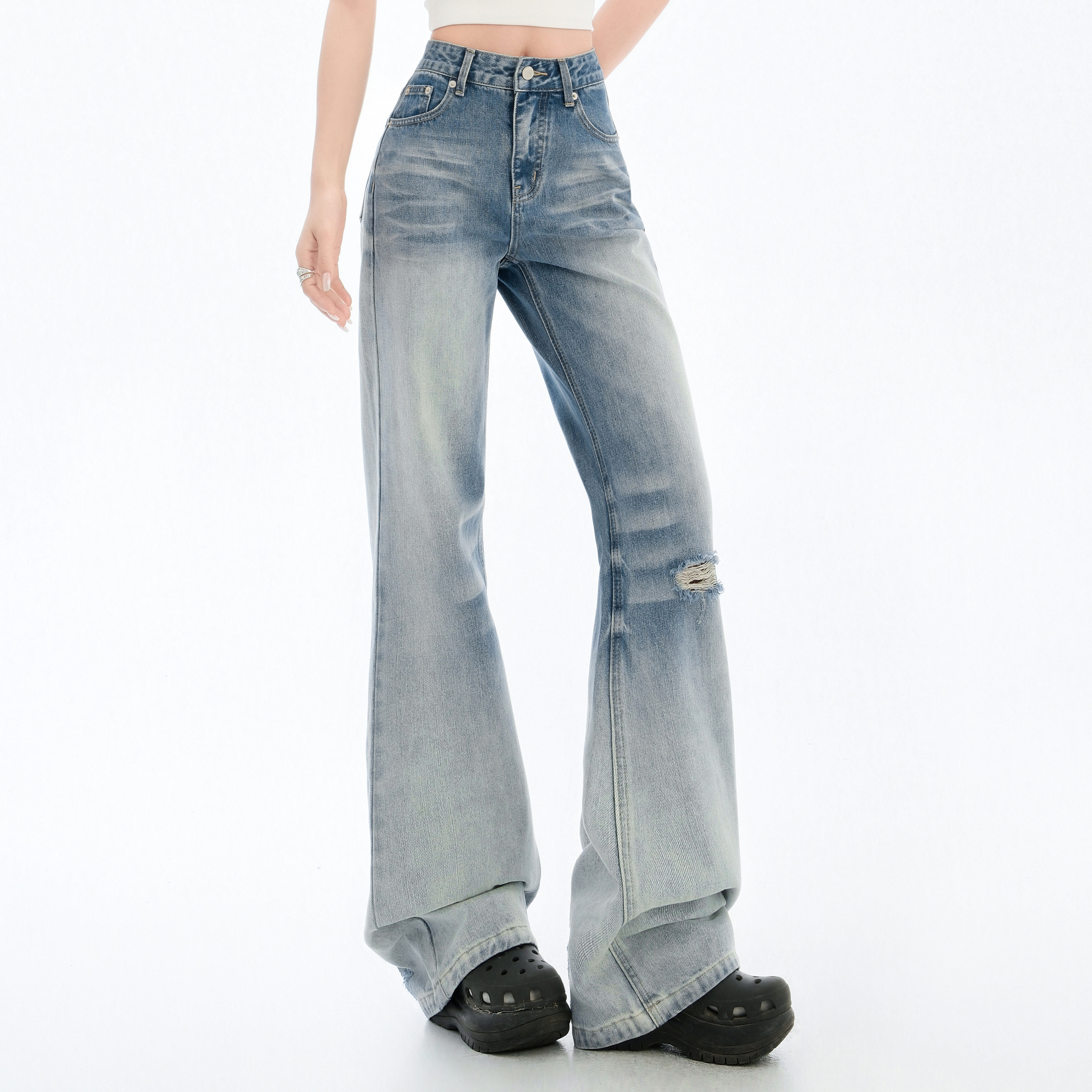 浅蓝色微喇牛仔裤女2025春夏新款复古磨白破洞宽松不贴腿喇叭裤子,女装/女士精品,牛仔裤,淘宝优惠券,粉丝福利购,淘宝优惠卷