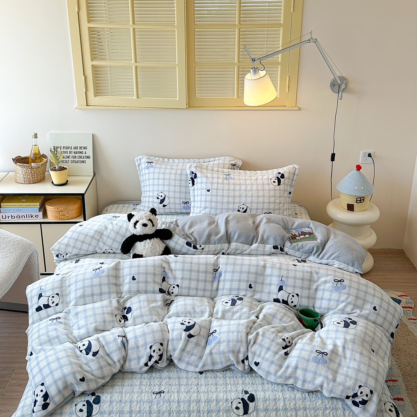 2025新款牛奶绒床盖款四件套高克重加厚榻榻米防静电冬季夹棉高端