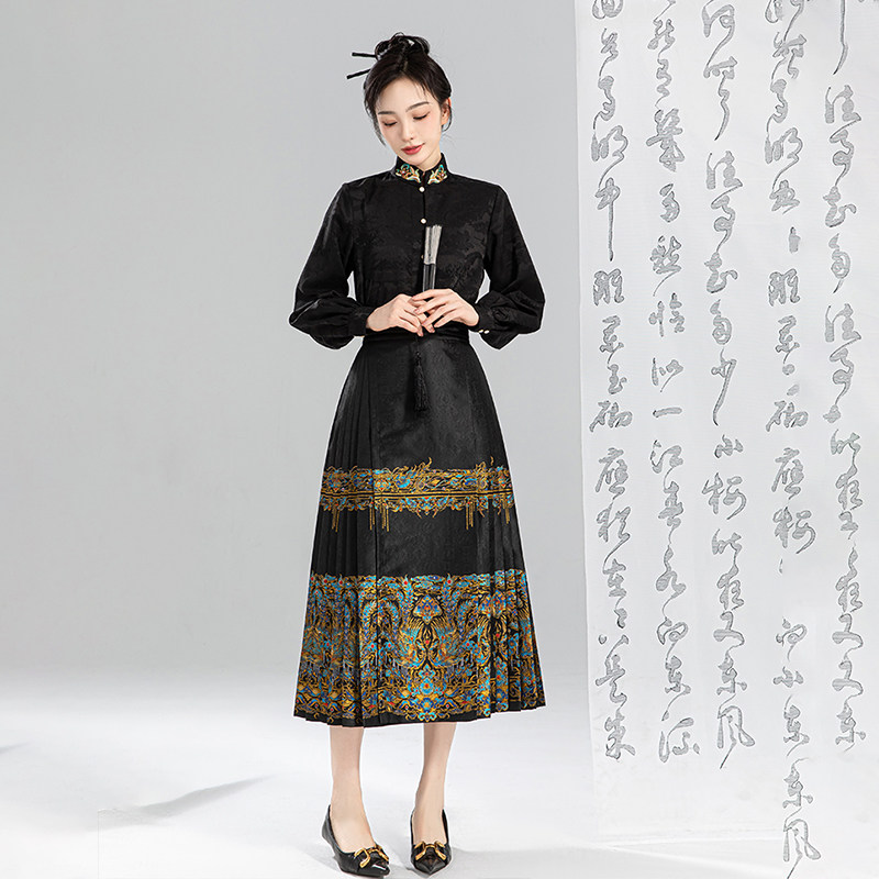 无衣饮羽原创【点翠鎏金】织金仿妆花重工八分马面2025新款,女装/女士精品,汉服套装,淘宝优惠券,粉丝福利购,淘宝优惠卷