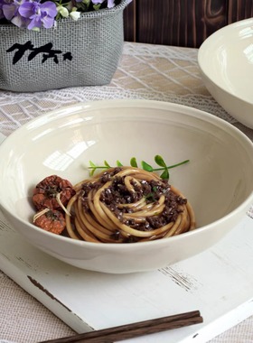 【19.9两个】ins奶油风陶瓷面碗家用 沙拉水果碗异型碗燕麦早餐碗