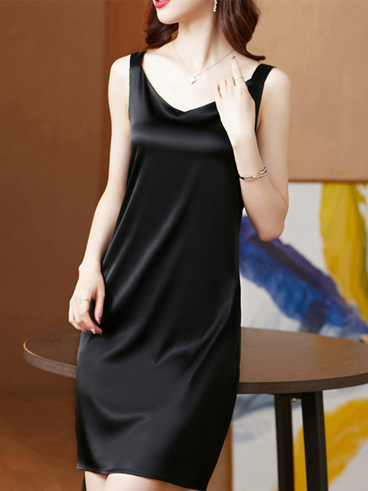 冰丝缎面吊带睡裙女中长款背心睡衣裙外穿丝绸连衣裙夏秋打底衬裙