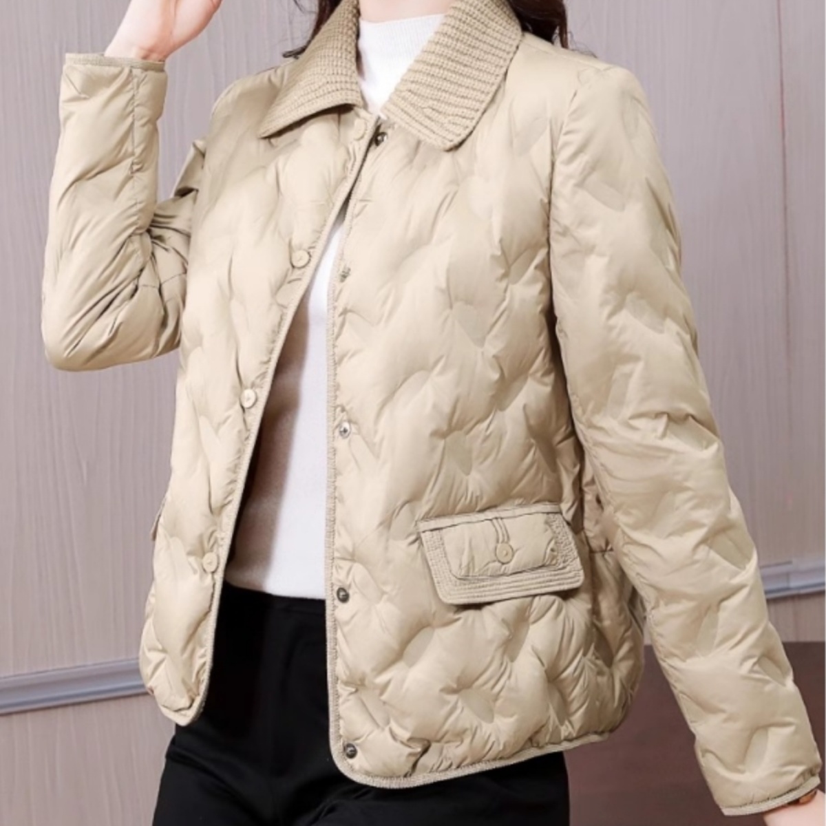 气质上衣洋气时尚小个子轻薄羽绒棉服外套女士冬装妈妈短款小棉袄