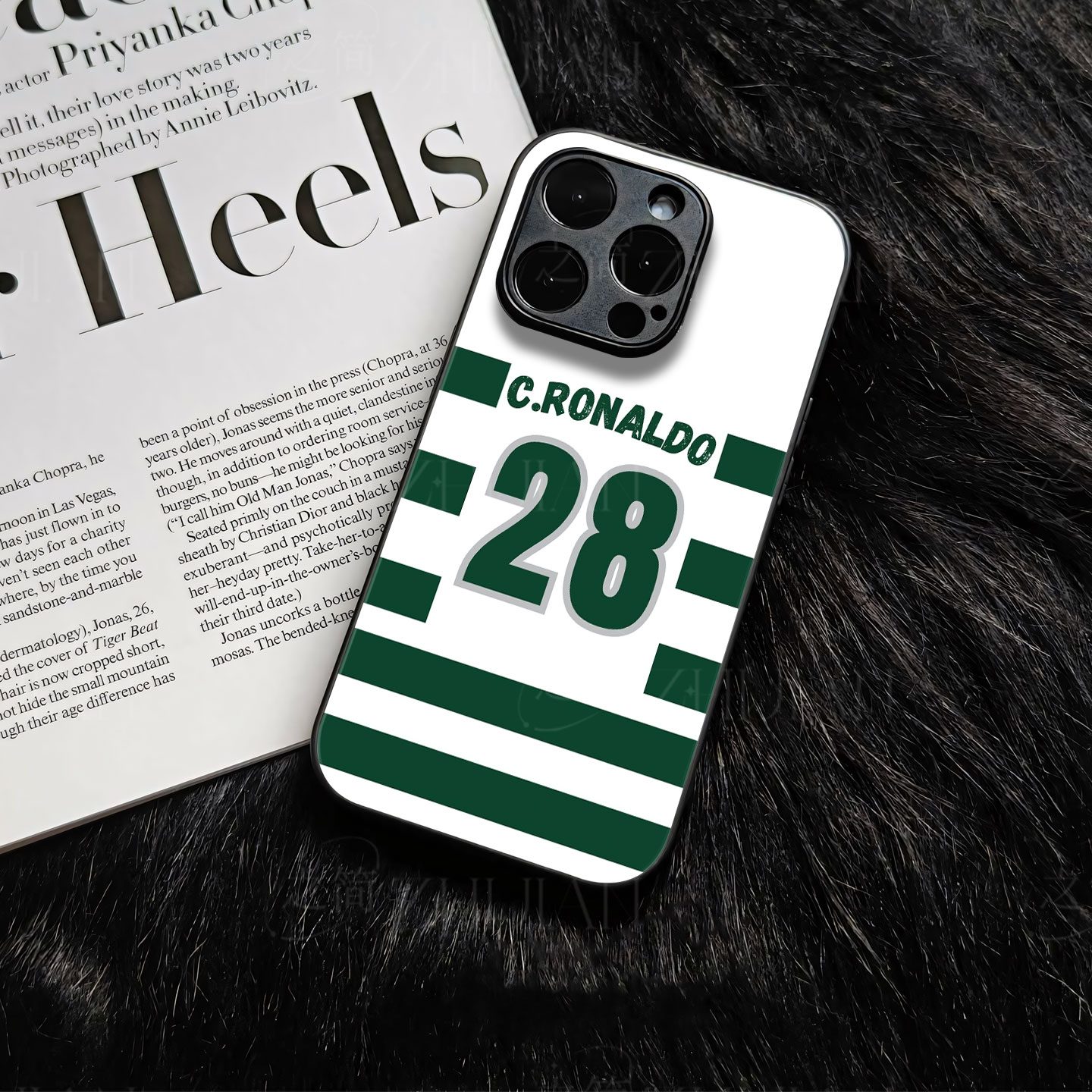C罗28号球衣磁吸磨砂黑框电镀玻璃手机壳适用苹果iphone17promax华为PURA90PROMAXIQOONEO9小米13PROVIVOX100