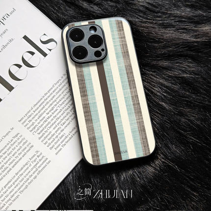 之简ZHIJIAN《条纹网格》玻璃亮面磨砂手机壳新款小众不撞壳适用苹果17promaxOPPOA5PROVIVOS20PRO红米NOTE15