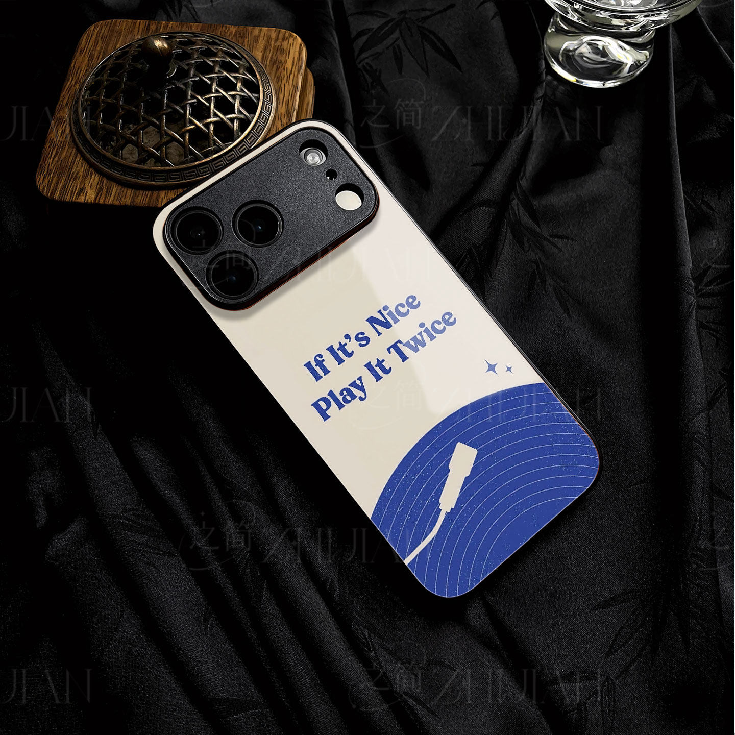 复古黑胶磁吸磨砂黑框电镀玻璃手机壳适用苹果iphone17promax华为荣耀X60PRO小米CIVI4PRO红米K90PROMAXP50PR