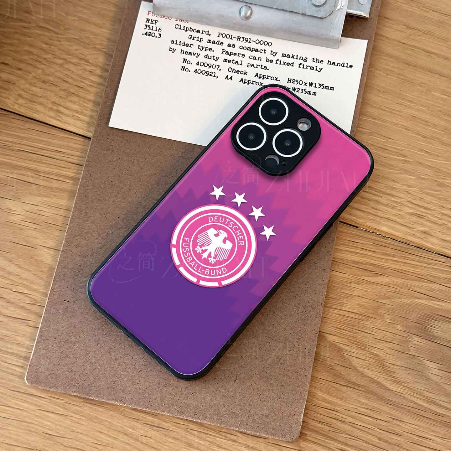 德国队徽粉色版磁吸磨砂黑框电镀玻璃手机壳适用苹果iphone17promax华为NOVA12PRO红米NOTE14PROPLUSPURA80PR