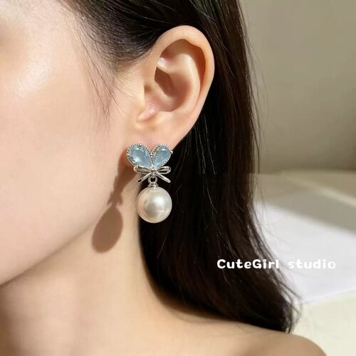 Cutegirl studio2026新款东大门浅蓝锆石爱心蝴蝶结珍珠耳钉耳坠