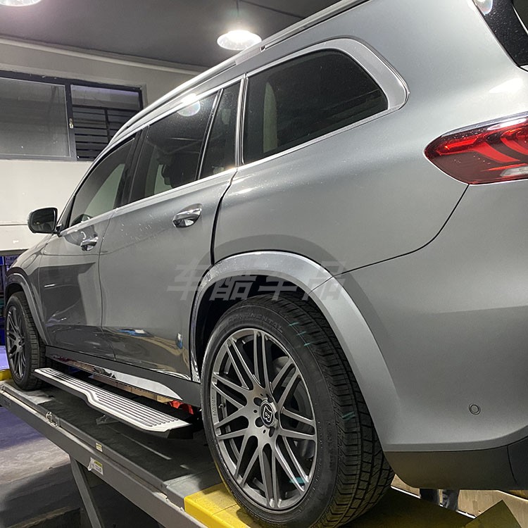 电动踏板奔驰迈巴赫奔驰