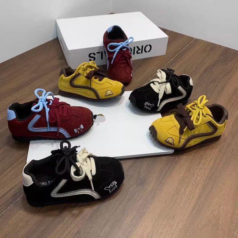 女童德训鞋儿童软底运动鞋