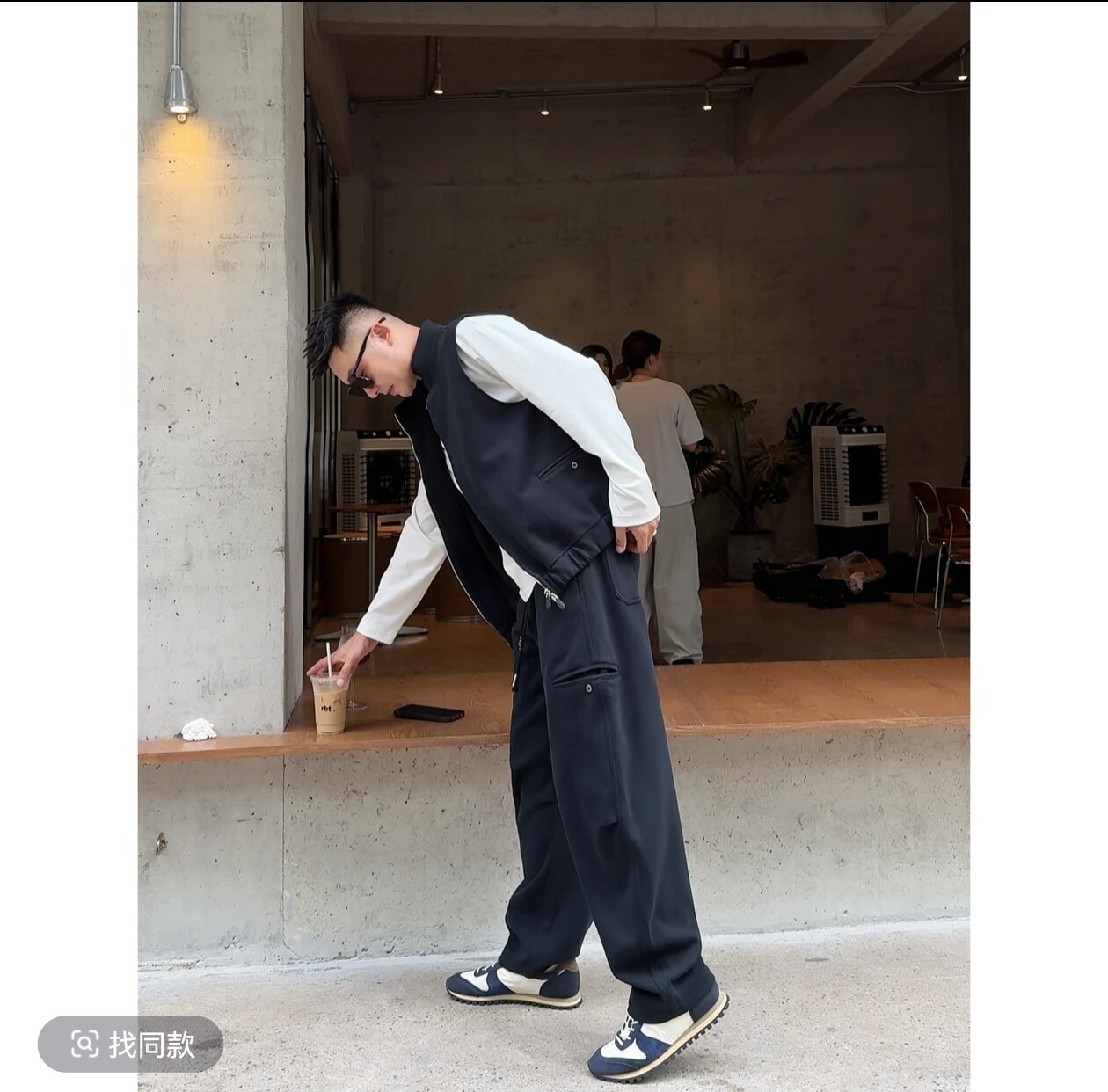 语乐服饰26803/9815空气层口袋马甲休闲套装松弛感简工装运动卫裤