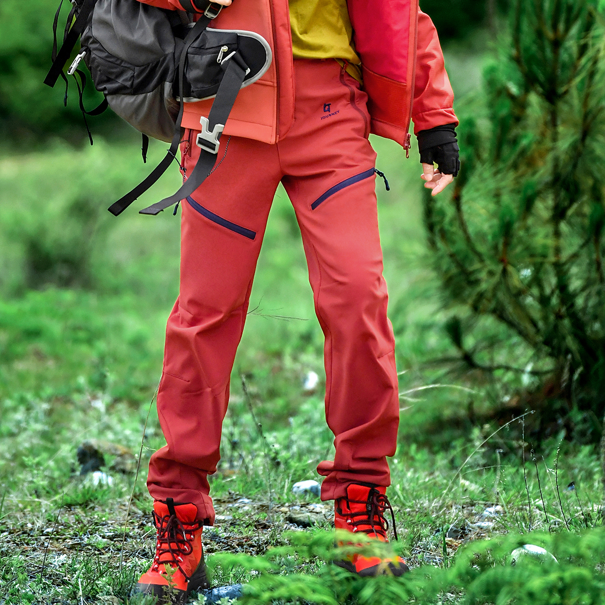 北京森林户外原创徒步登山专业抗风防水透气耐磨保暖加绒软壳裤女