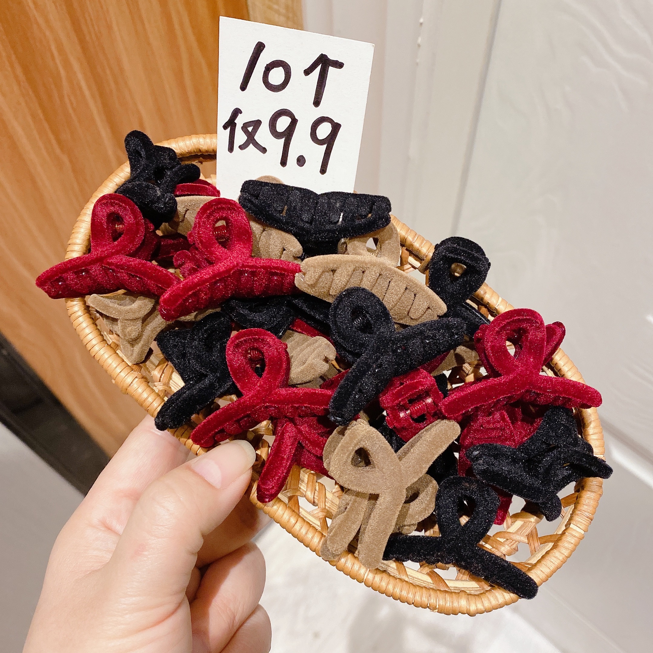 植绒发夹秋冬小抓夹气质刘海夹头饰顶夹小号鲨鱼夹后脑勺夹子发卡