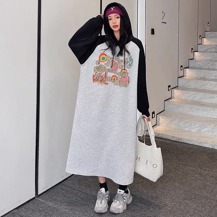大码女装秋款连帽卫衣裙胖妹妹MM印花拼色插肩袖清新简约连衣裙