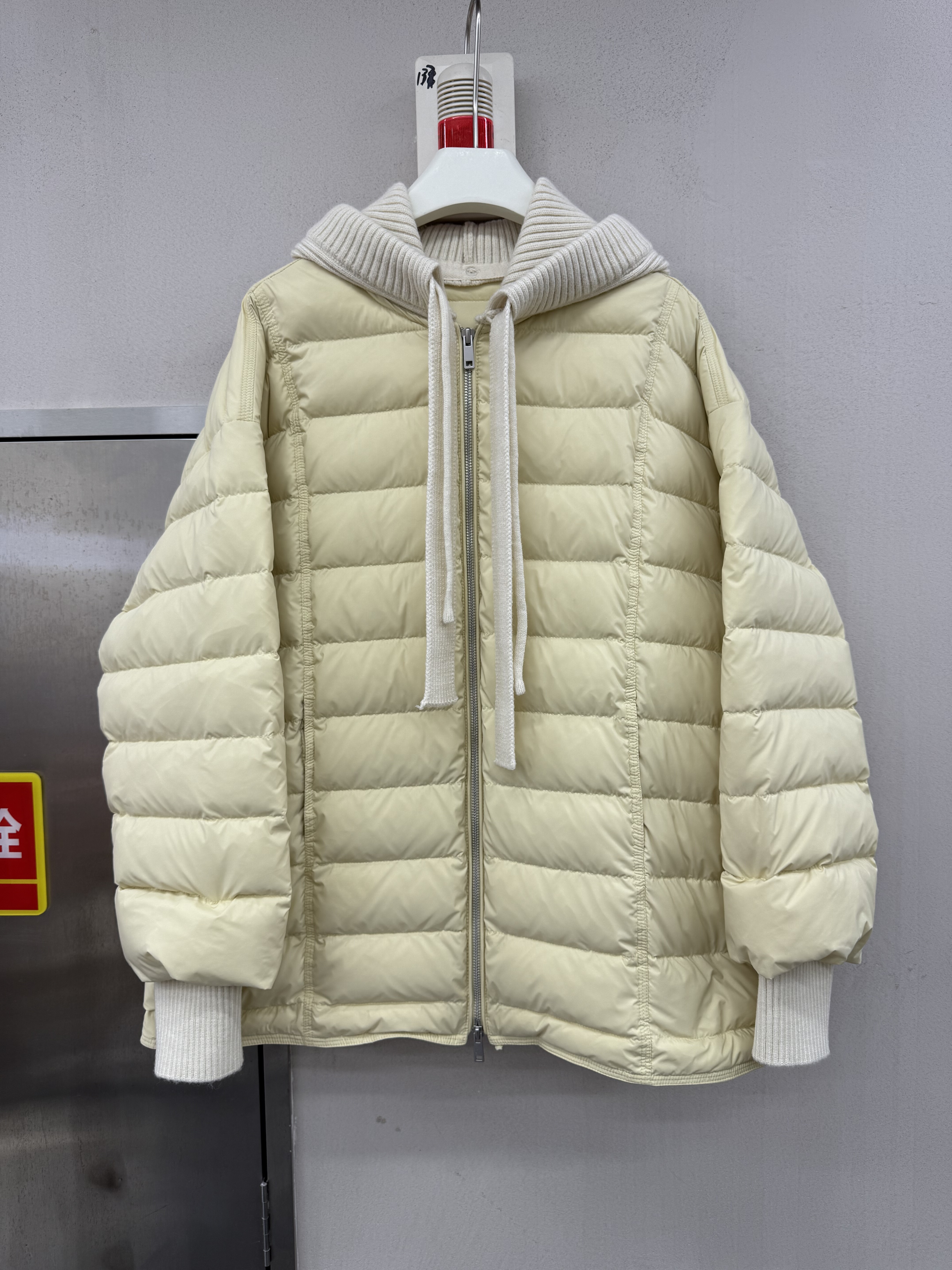 针织可拆卸连帽90白鹅绒羽绒服