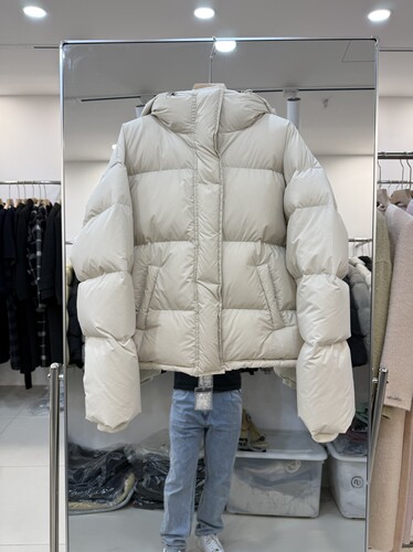 连帽短款90白鹅绒羽绒服女百搭