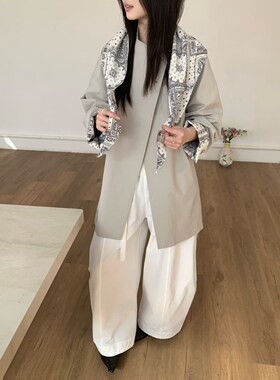 韩国CALOSCI时尚立领风衣外套女2026春季复古格纹拼接大衣配披肩