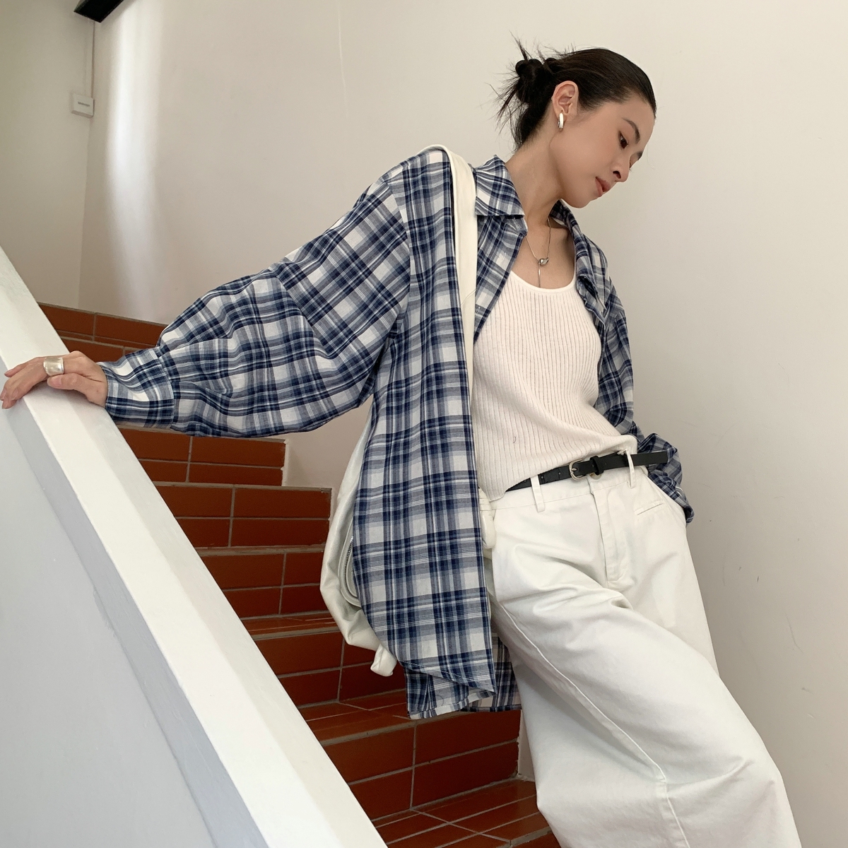 moment2025夏季新款复古港风格子衬衣女宽松慵懒风百搭防晒衬衫女