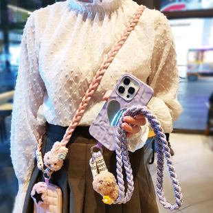 手机挂绳长款斜挎可背户外登山男女款小兔公仔编织挂件小蜜蜂挂链